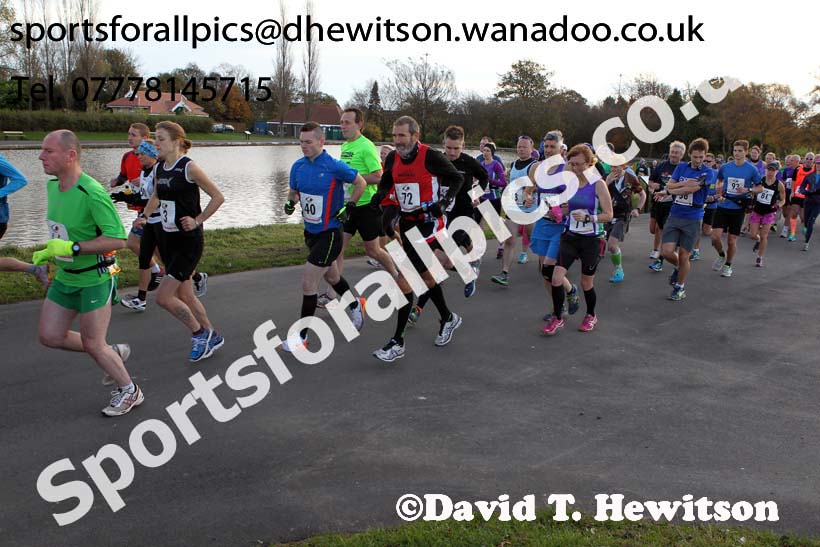 Newcastle Town Moor Marathon. Photo: David T. Hewitson/Sports for All Pics